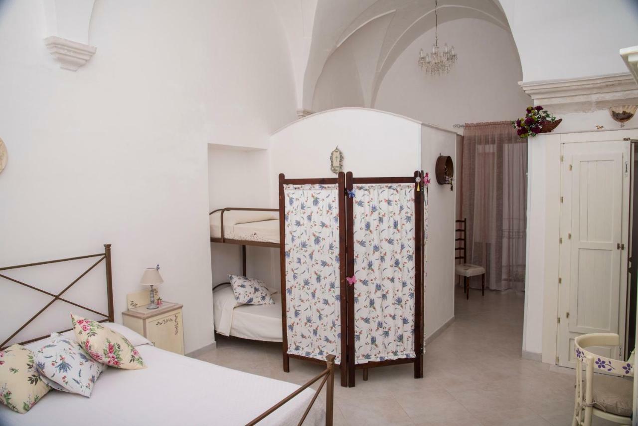 B&B A Due Passi Martina Franca Exterior foto